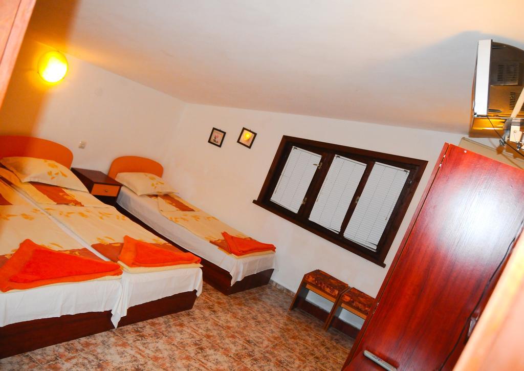 Villa Velika - Slavi Kültér fotó