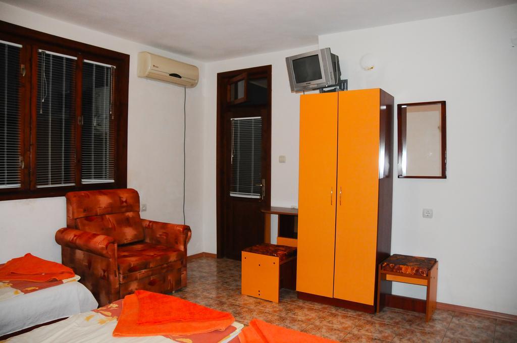 Villa Velika - Slavi Kültér fotó