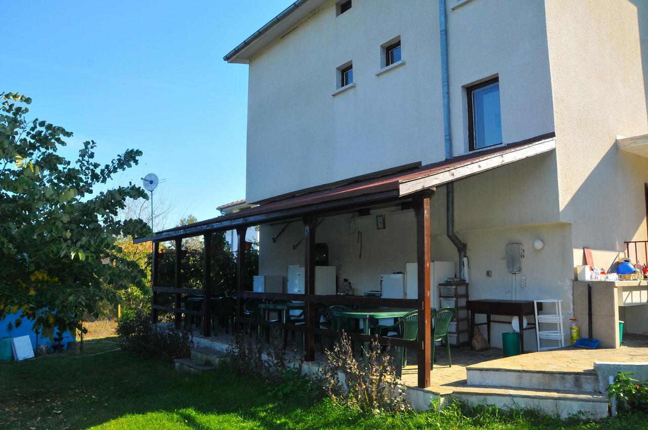 Villa Velika - Slavi Kültér fotó